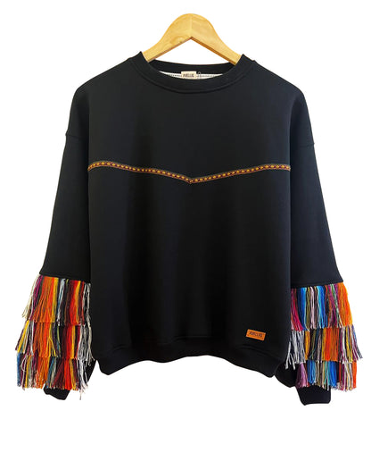 Balloon sleeve t-shirt with fringes